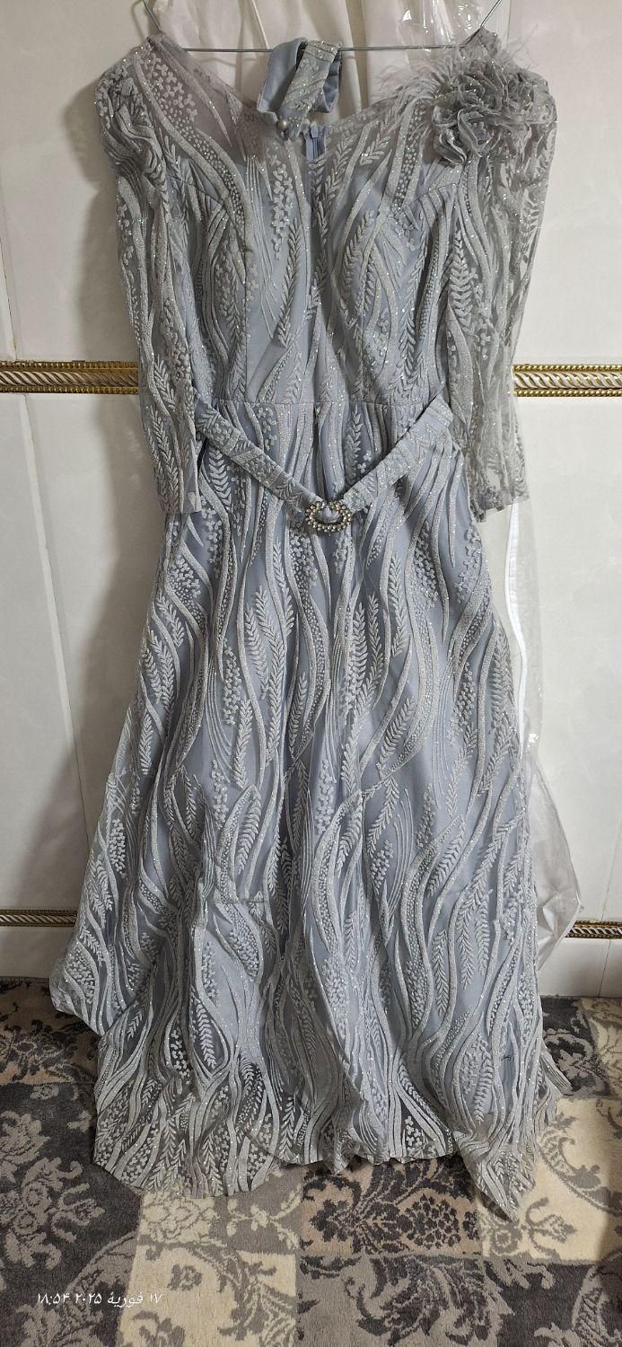 لباس مجلسی|لباس|قم, آزادگان|دیوار