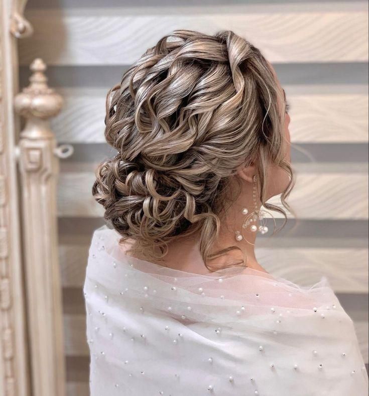 آموزش شینیون بافت کوتاهی رنگ و لایت احیا کراتین مو|خدمات آموزشی|شیراز, زند|دیوار