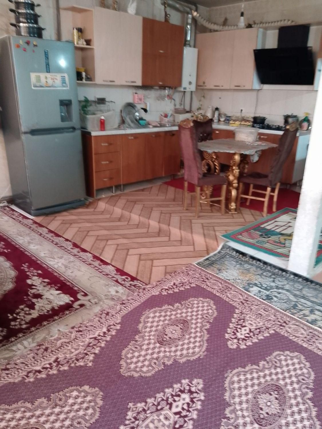 حیاط ویلایی دربست|اجارهٔ خانه و ویلا|چهاردانگه (تهران), |دیوار