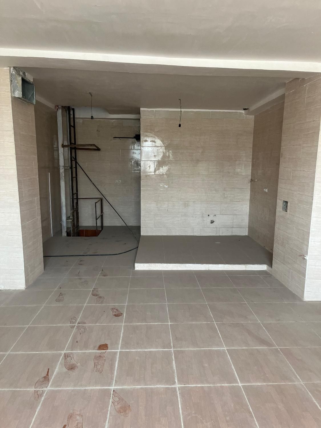 اجاره مغازه|اجارهٔ مغازه و غرفه|شیراز, شهرک صنعتی شیراز|دیوار