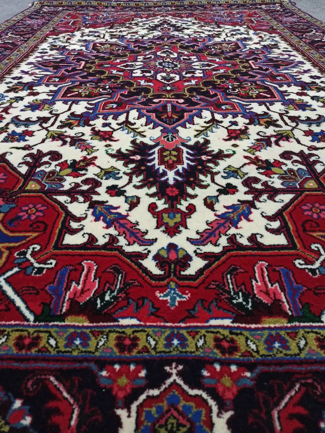 فرش دستبافت نقشه هریس جفت 6 متری (کد15843)|فرش|تبریز, |دیوار