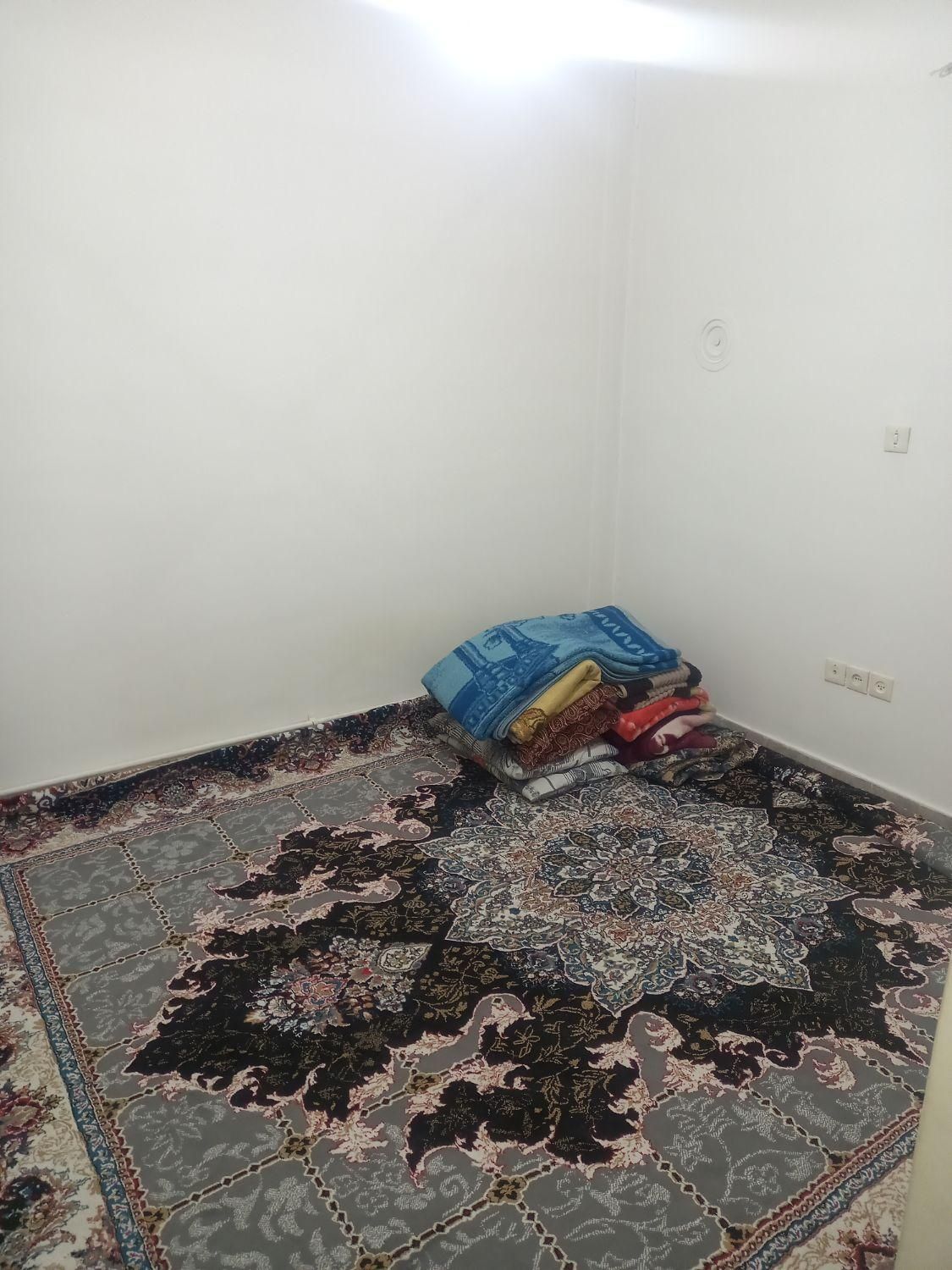 آپارتمان ۵۰ متری درشهرک ابریشم /پارکینگ دار|فروش آپارتمان|قدس, |دیوار