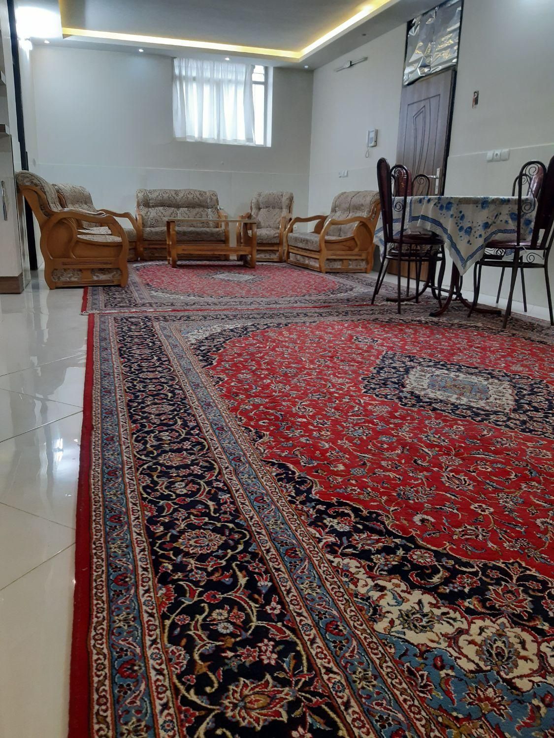 اجاره روزانه/هفتگی/مسکونی تمیز/مرکز شهر|اجارهٔ کوتاهمدت آپارتمان و سوئیت|اصفهان, ملاصدرا|دیوار