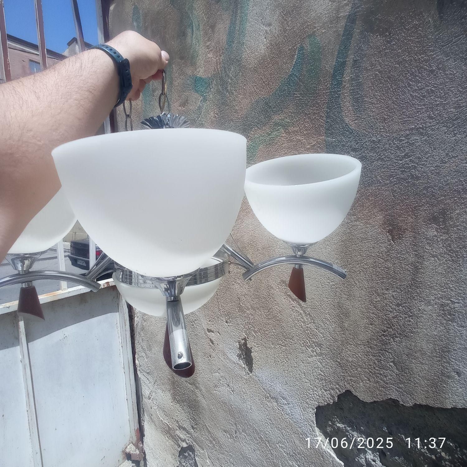 لوستر سه شاخه و پنج شاخه شیک|لوستر و چراغ آویز|ارومیه, |دیوار