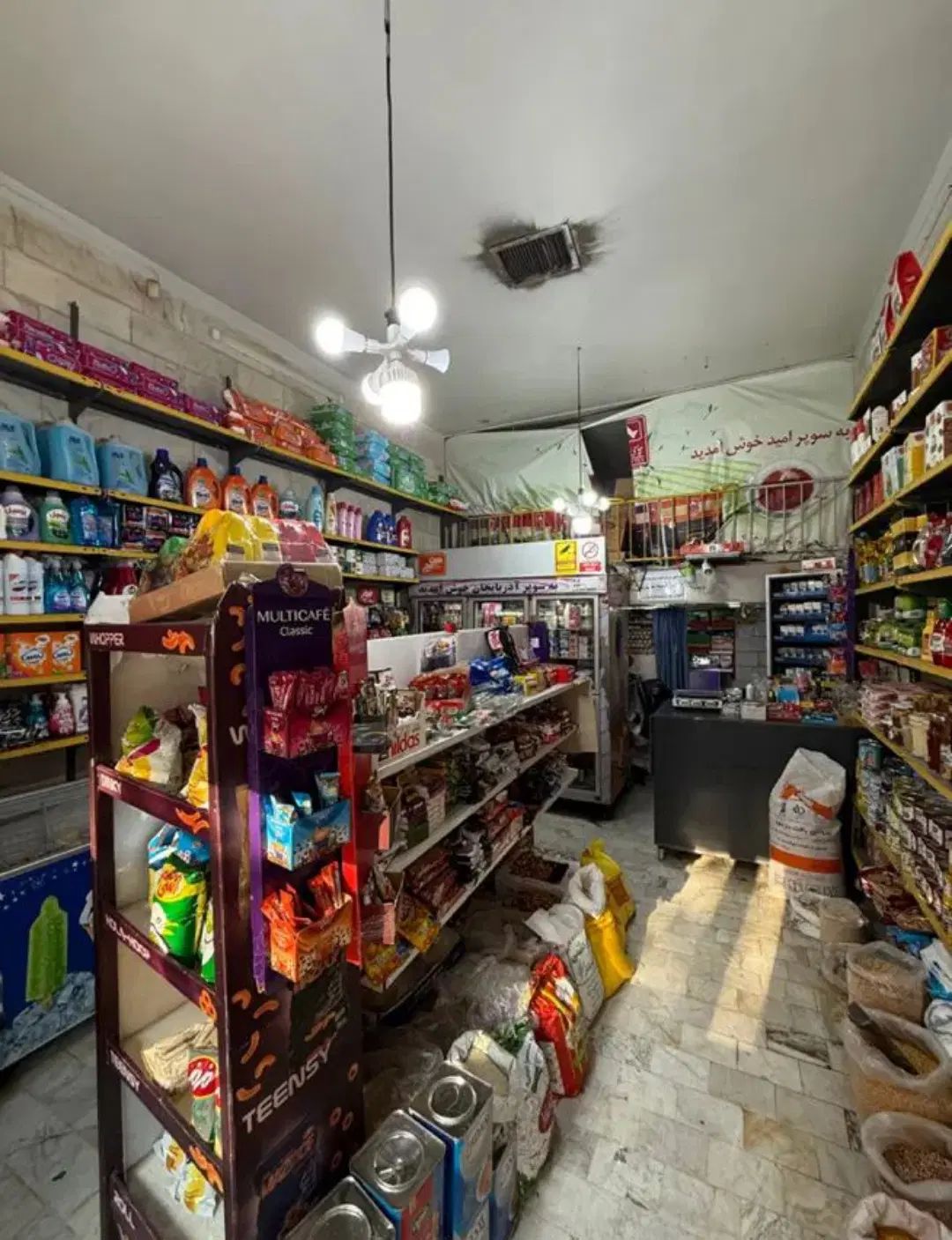 43 متر مغازه/جنب نانوایی/20سال سوپرمارکت/سقف آزاد|فروش مغازه و غرفه|تهران, جوانمردان (اندیشه)|دیوار