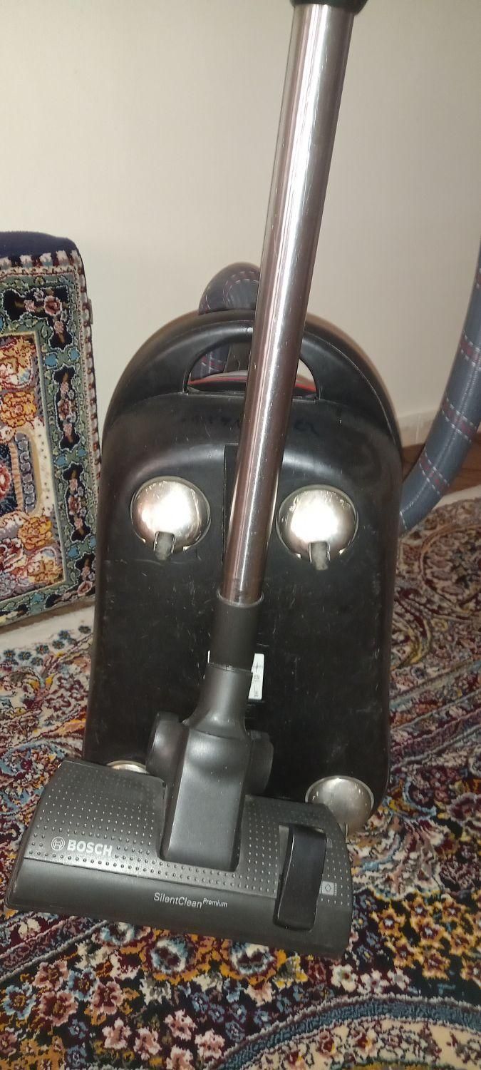 جارو برقی بوش|جاروبرقی، جارو شارژی، بخارشو|تهران, خانی آباد نو جنوبی|دیوار