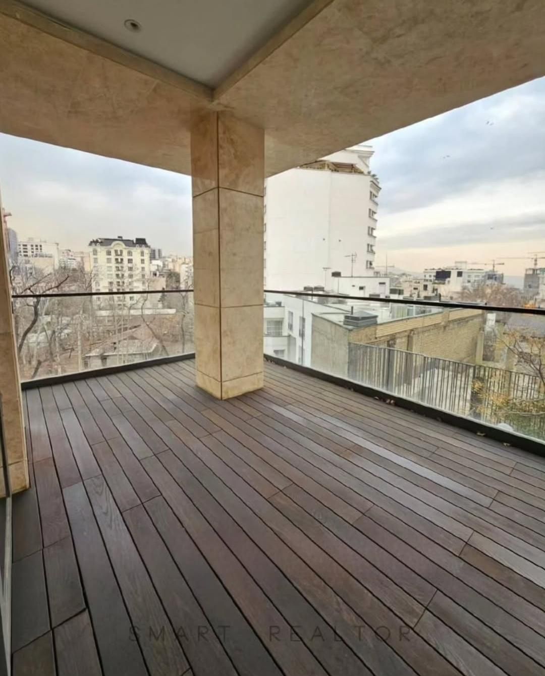 220 متر / ویو عالی آرارات / ونک