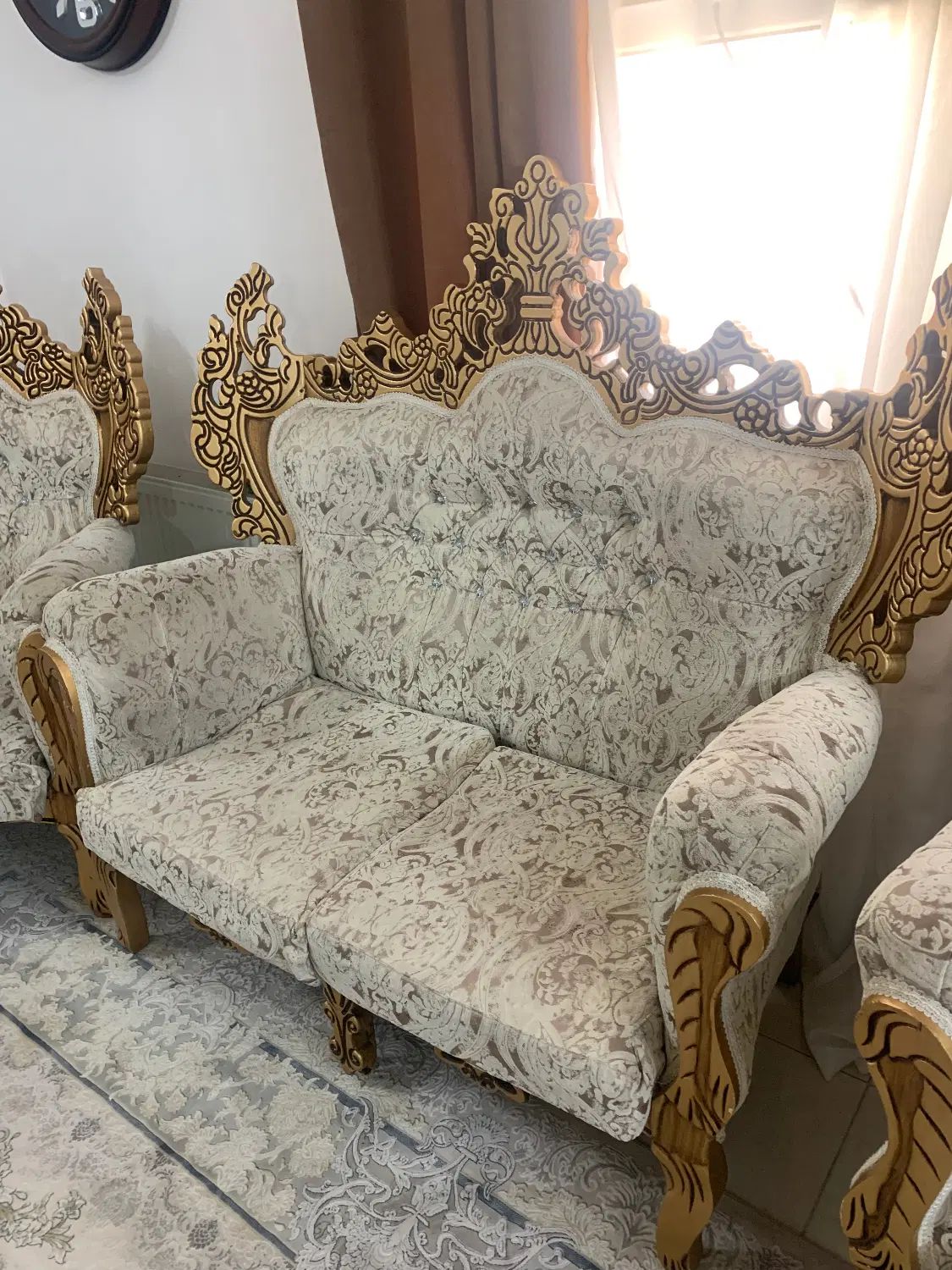 یک دست مبل هفت نفره شیک کاملا سالم و مرتب|مبلمان خانگی و میز عسلی|قم, پردیسان|دیوار