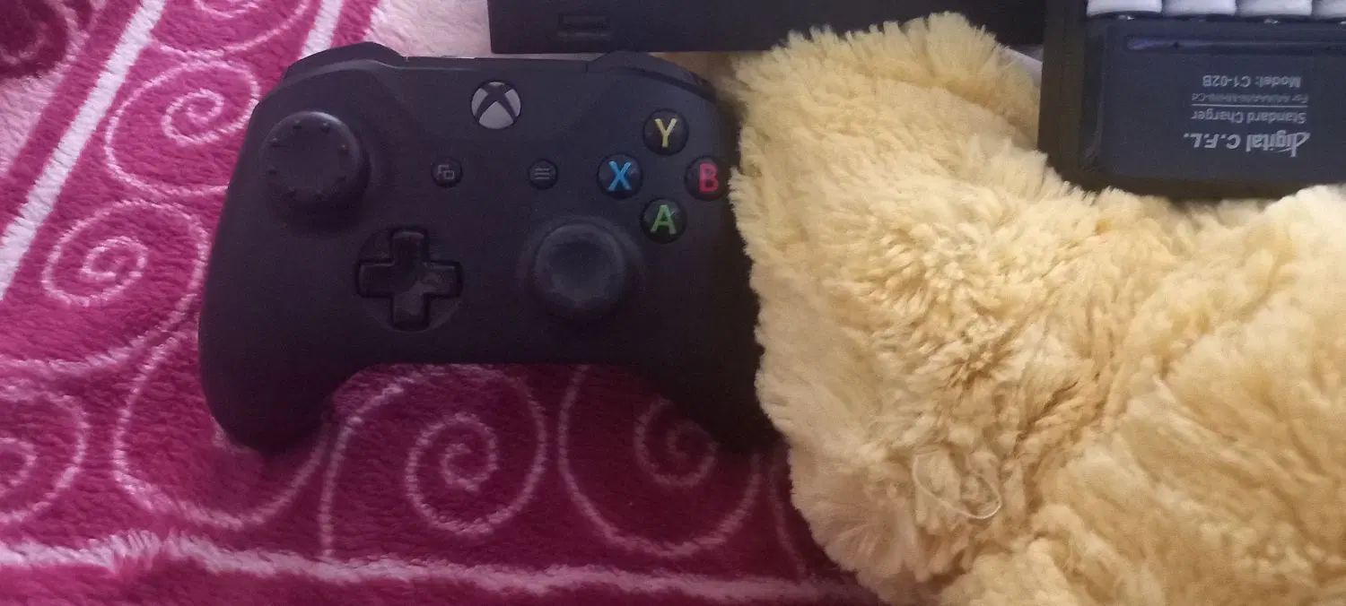 Xbox one s|کنسول، بازی ویدئویی و آنلاین|مشهد, کوی سیدی|دیوار