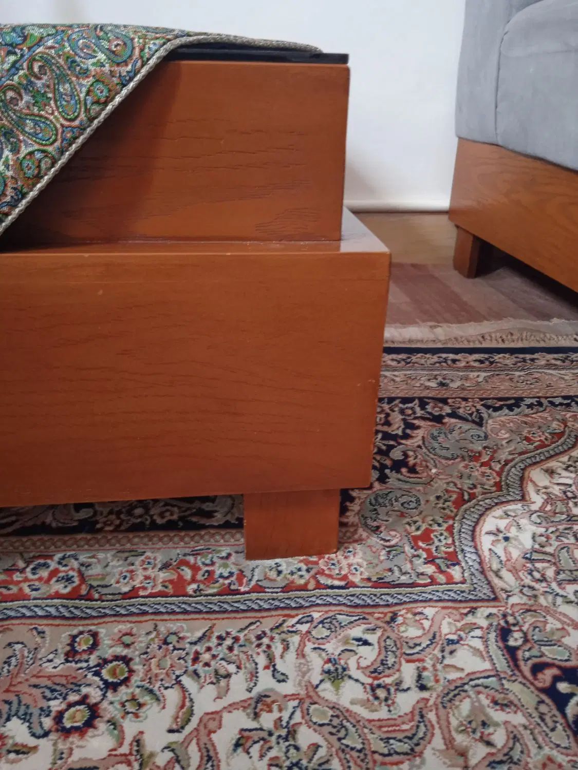 میزجلومبلی|مبلمان خانگی و میز عسلی|کرج, جهان‌شهر|دیوار