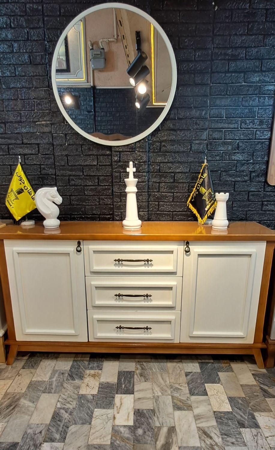 کنسول چوبی و آینه  مدل الویز|بوفه، ویترین، کنسول|تهران, شهید رجایی|دیوار