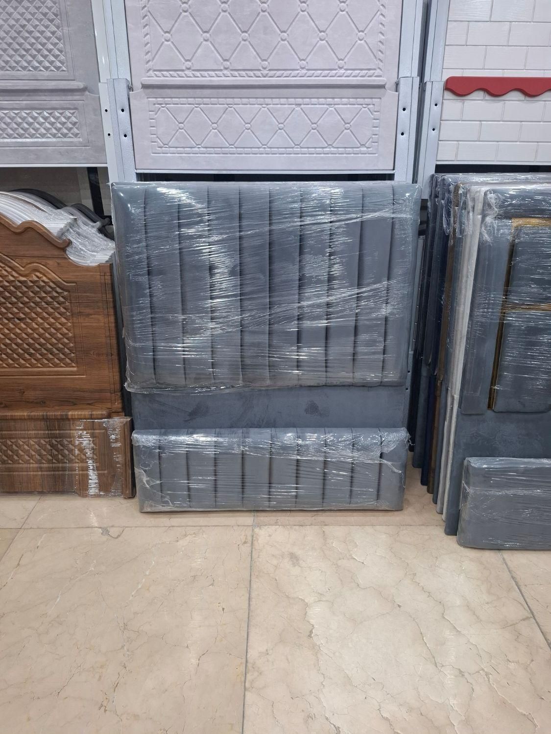 تخت خواب یک نفره حاجی پور(تختخواب۱یکنفره)تشک رینگو|تخت و سرویس خواب|مشهد, حسین‌آباد|دیوار
