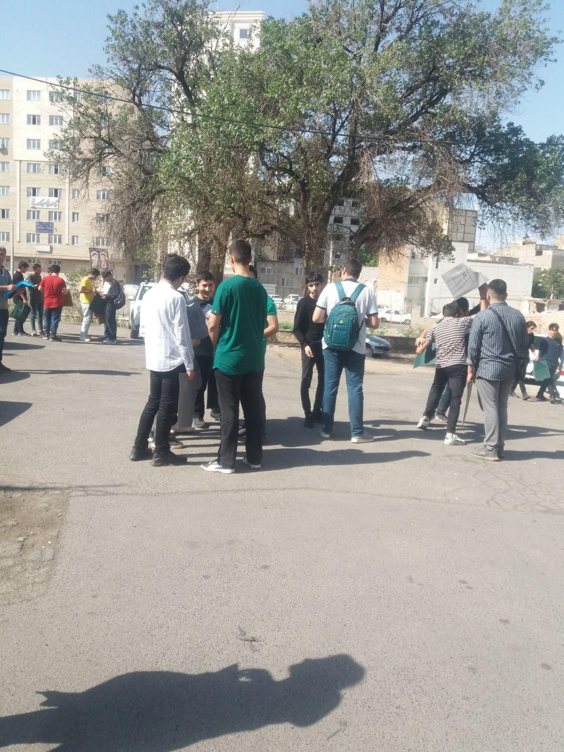 آنلاین تبلیغات پخش و نصب تراکت گونش آذر تبریز|خدمات پیشه و مهارت|تبریز, |دیوار