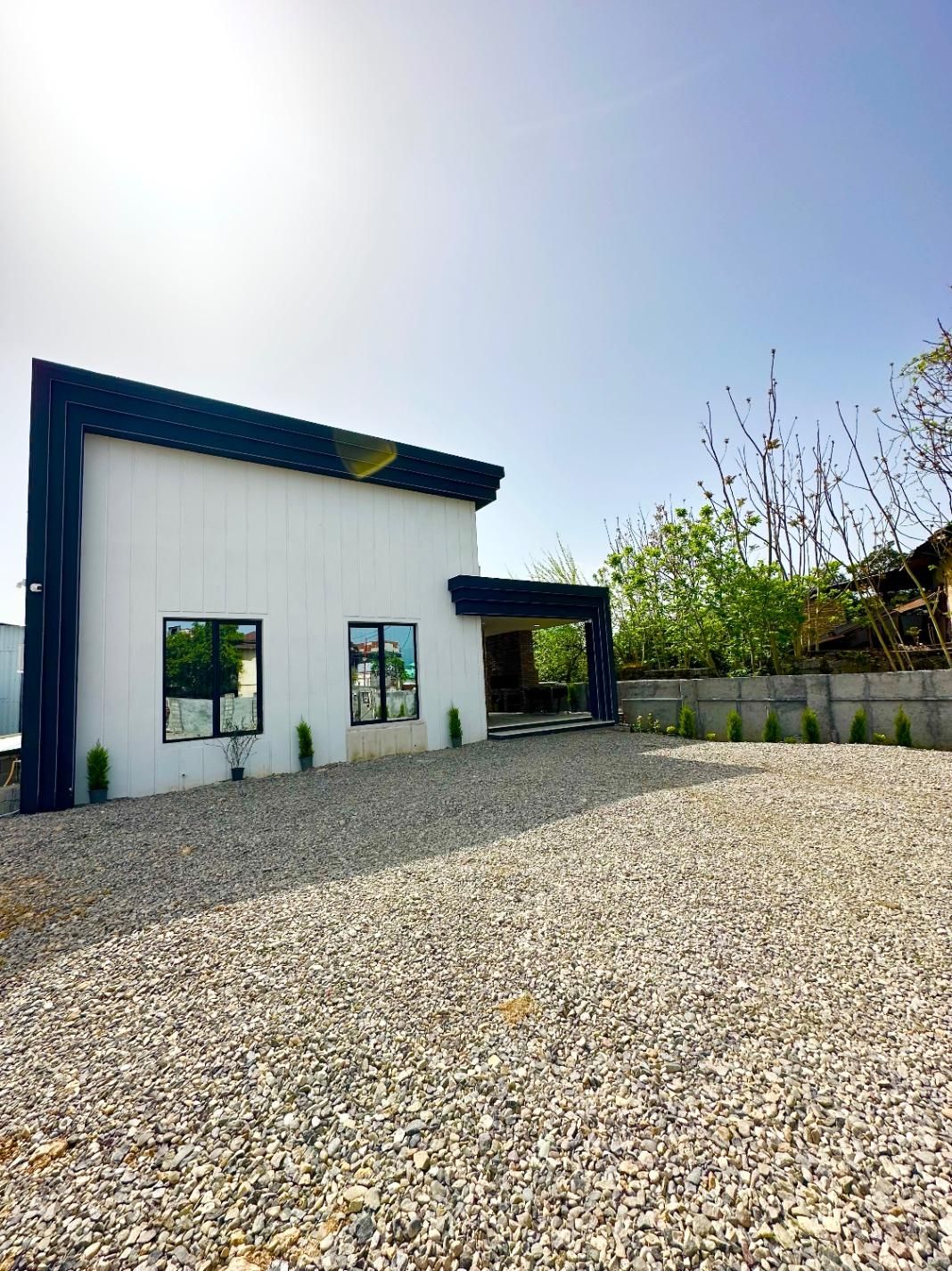 ویلا مدرن استخردار و جکوزی ونسا نوساز (مالک هستم)|اجارهٔ کوتاه‌مدت ویلا و باغ|رامسر, |دیوار