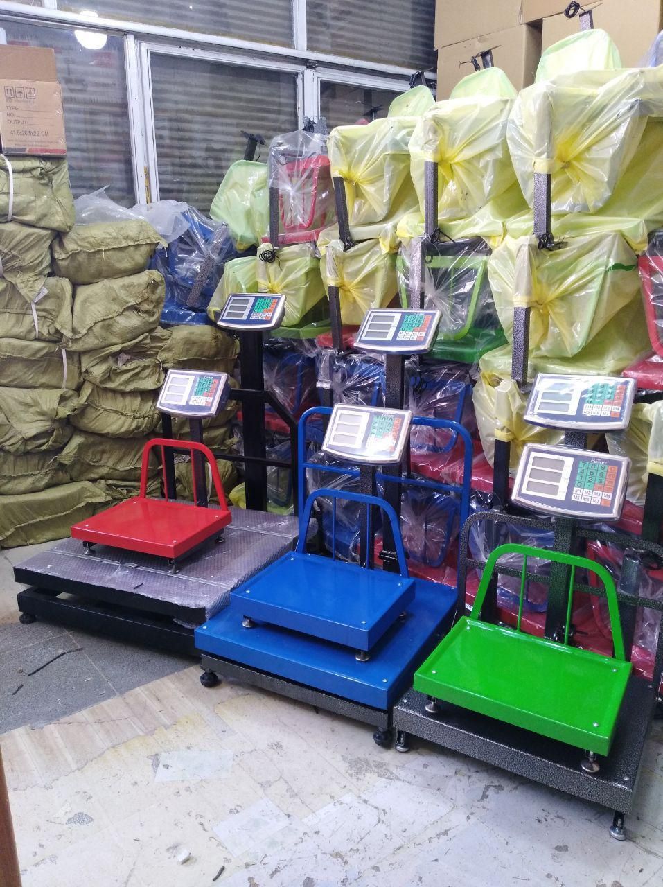 ترازو چهل کیلو|فروشگاه و مغازه|کرج, ساسانی (قلمستان)|دیوار