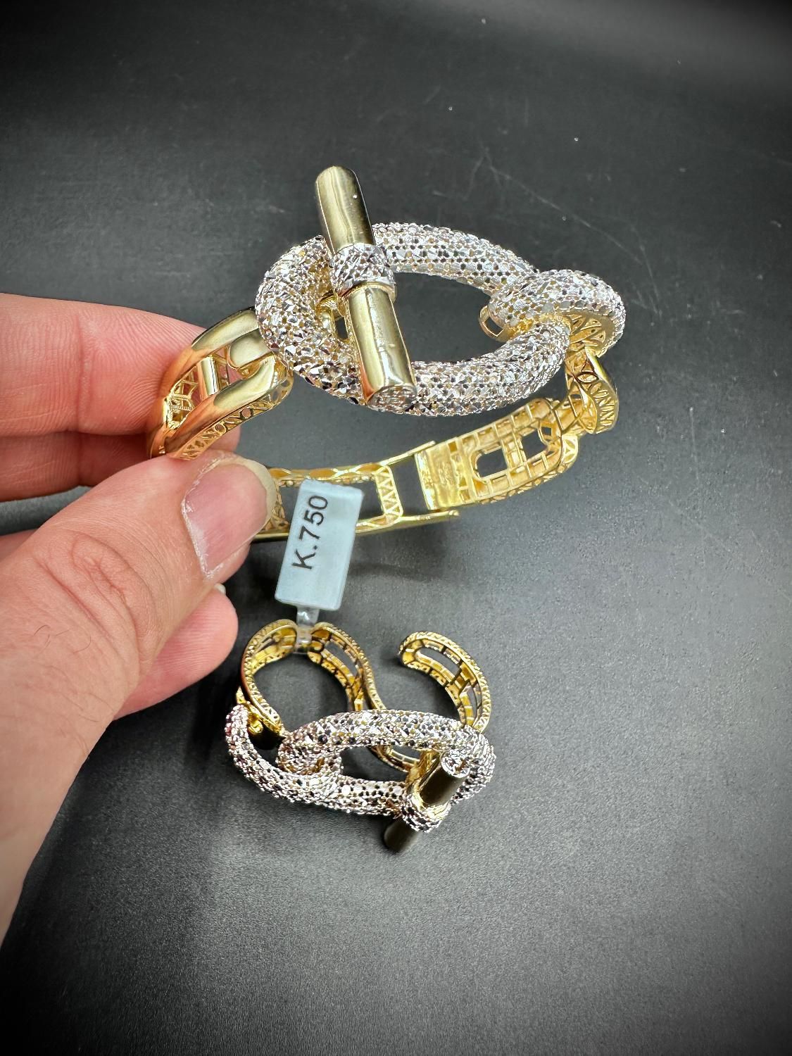 دستبند انگشتر تیفانی 35/090گرم طلا بدون اجرت|جواهرات|تهران, شهرک ولیعصر جنوبی|دیوار