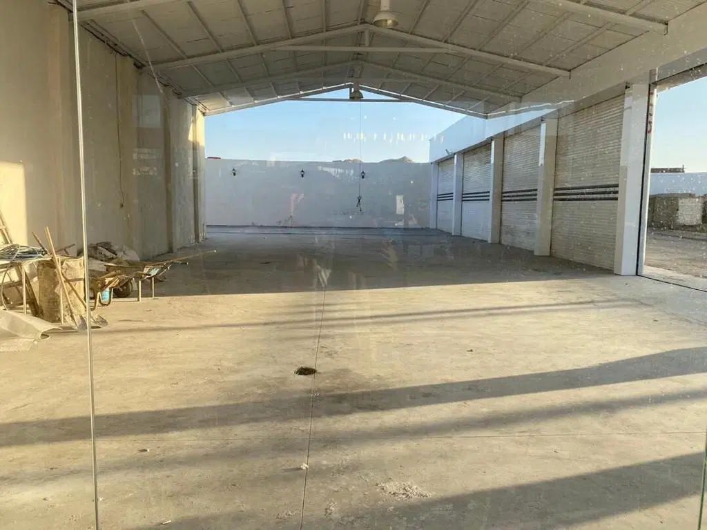رهن و اجاره سوله و نمایشگاه لوکس در شهرک صنعتی طرق|اجارهٔ دفتر صنعتی، کشاورزی، تجاری|مشهد, رباط طرق|دیوار