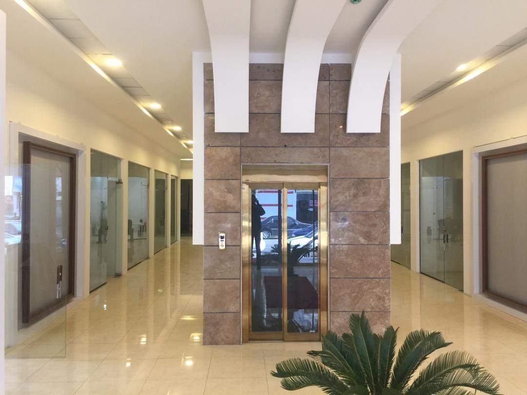 مغازه تجاری ۲۲ متری در مرکز شهر لاهیجان|فروش مغازه و غرفه|لاهیجان, انقلاب|دیوار