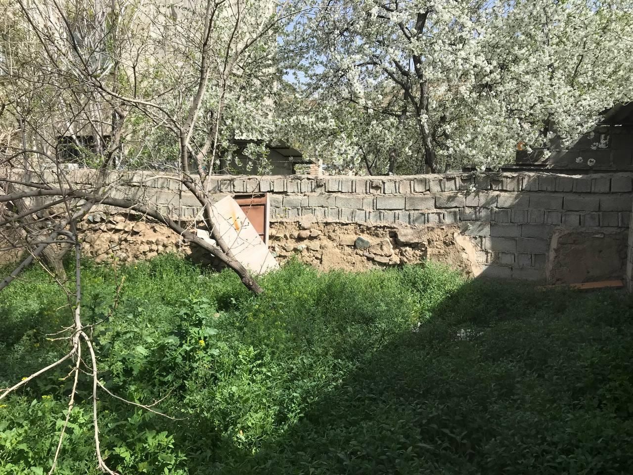 زمین ۲۵۳ متری با مجوز ساخت ابتدای جاده چالوس|فروش زمین و ملک کلنگی|آسارا, |دیوار