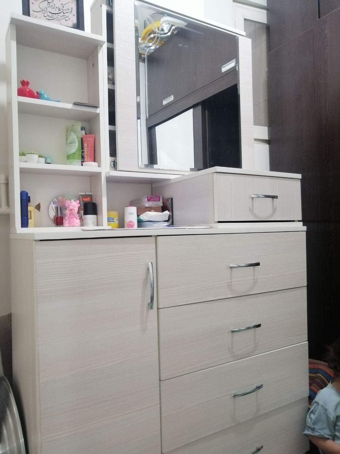 کمد کتابخانه توستر کباب‌پز...|حراج|تهران, دستغیب|دیوار