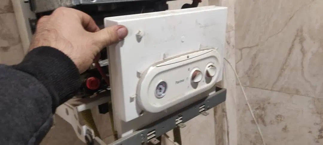 تعمیر پکیج و آبگرمکن در محل ۲۴ساعته برندها|خدمات پیشه و مهارت|رشت, پل تالشان|دیوار