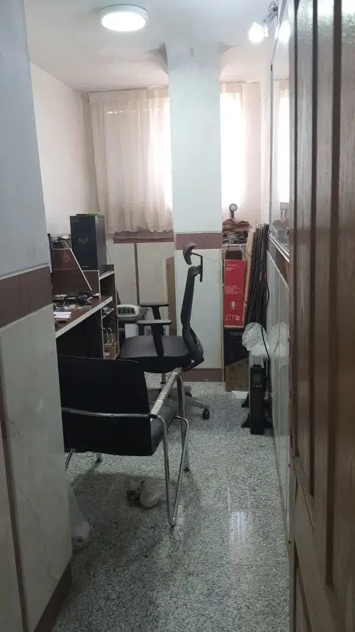 رهن واحد اداری ۵۰ متری ورامین خیابان محمودی|اجارهٔ دفتر کار، اتاق اداری، مطب|ورامین, ورامین|دیوار