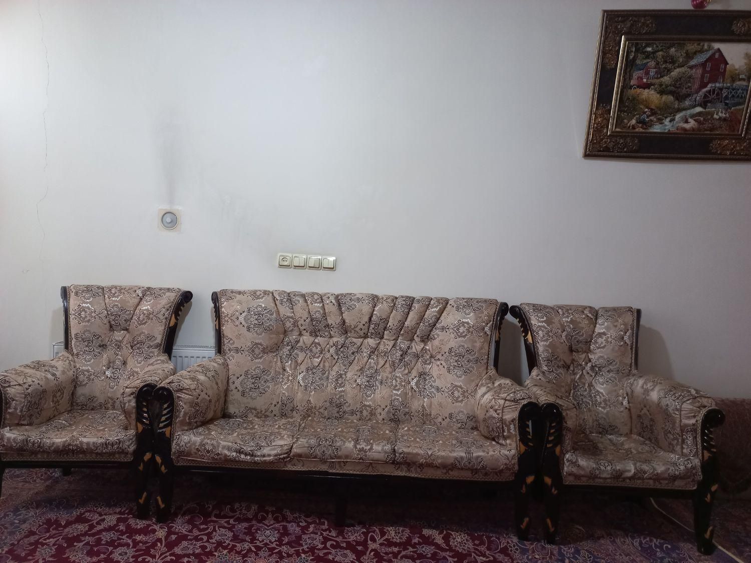 مبل ۷ نفره با جلو مبلی و دو عدد عسلی|مبلمان خانگی و میز عسلی|خرمدره, |دیوار