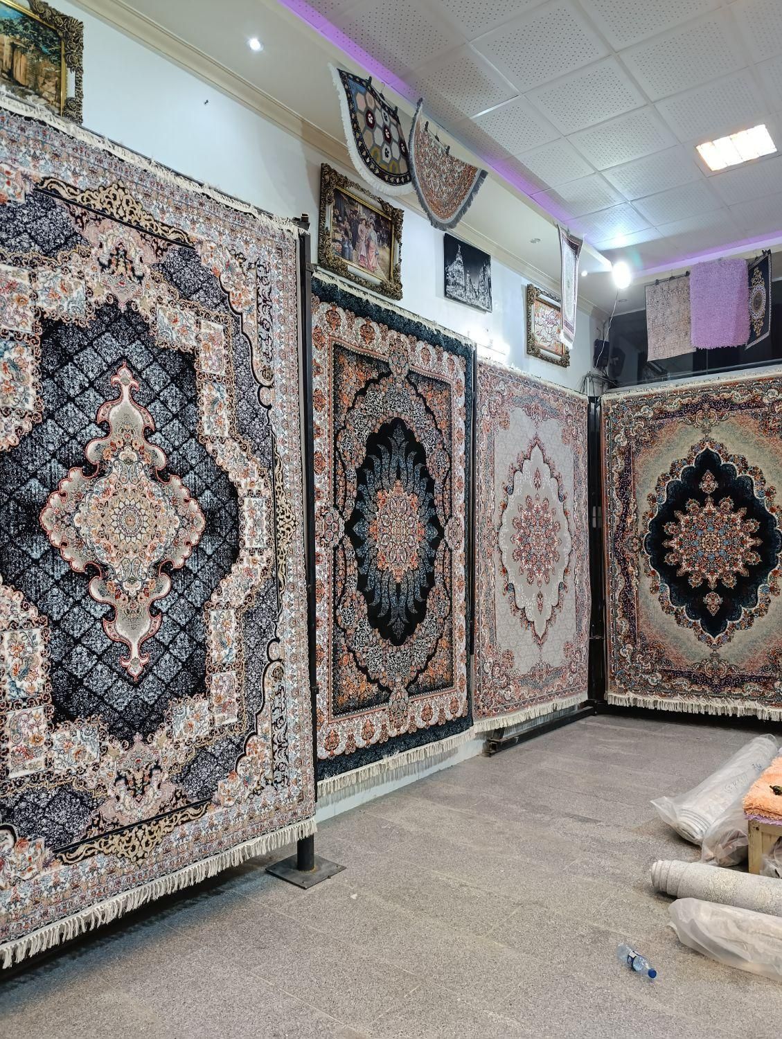 فرش 700شانه نو آکبند|فرش|سلماس, |دیوار