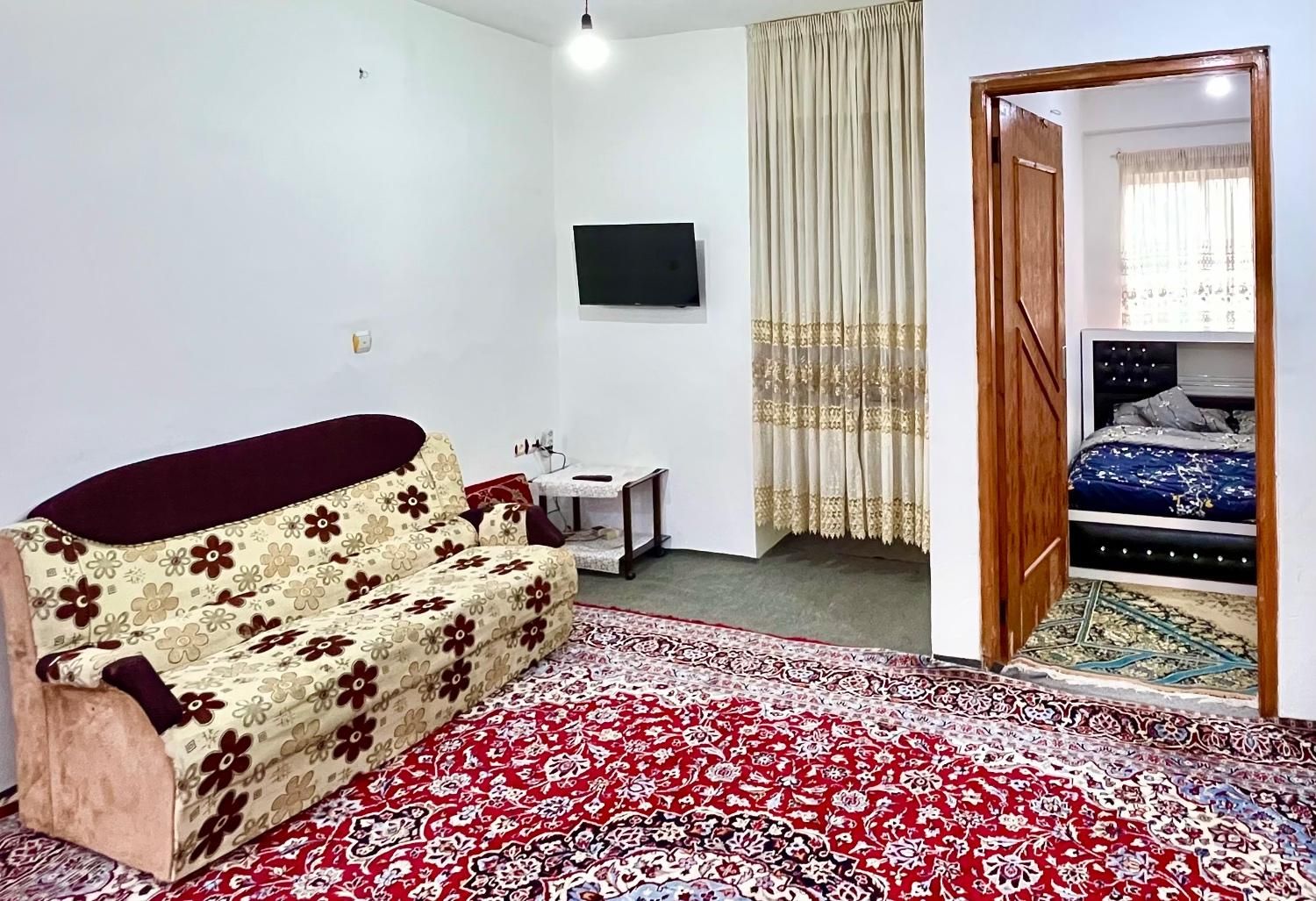 اجاره سوئیت تک خواب در لاهیجان|اجارهٔ کوتاه‌مدت آپارتمان و سوئیت|لاهیجان, لیالستان|دیوار