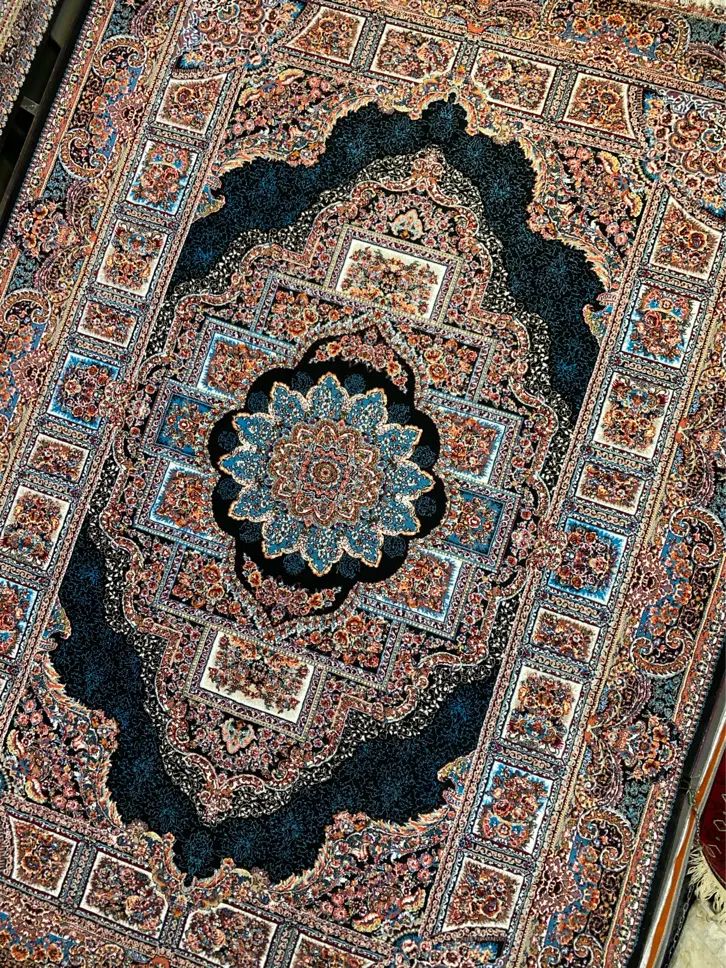 فرش ۷۰۰ شانه تمام نخ ۹ متری تک سایز درجه ۱|فرش|مشهد, آیت الله کاشانی|دیوار