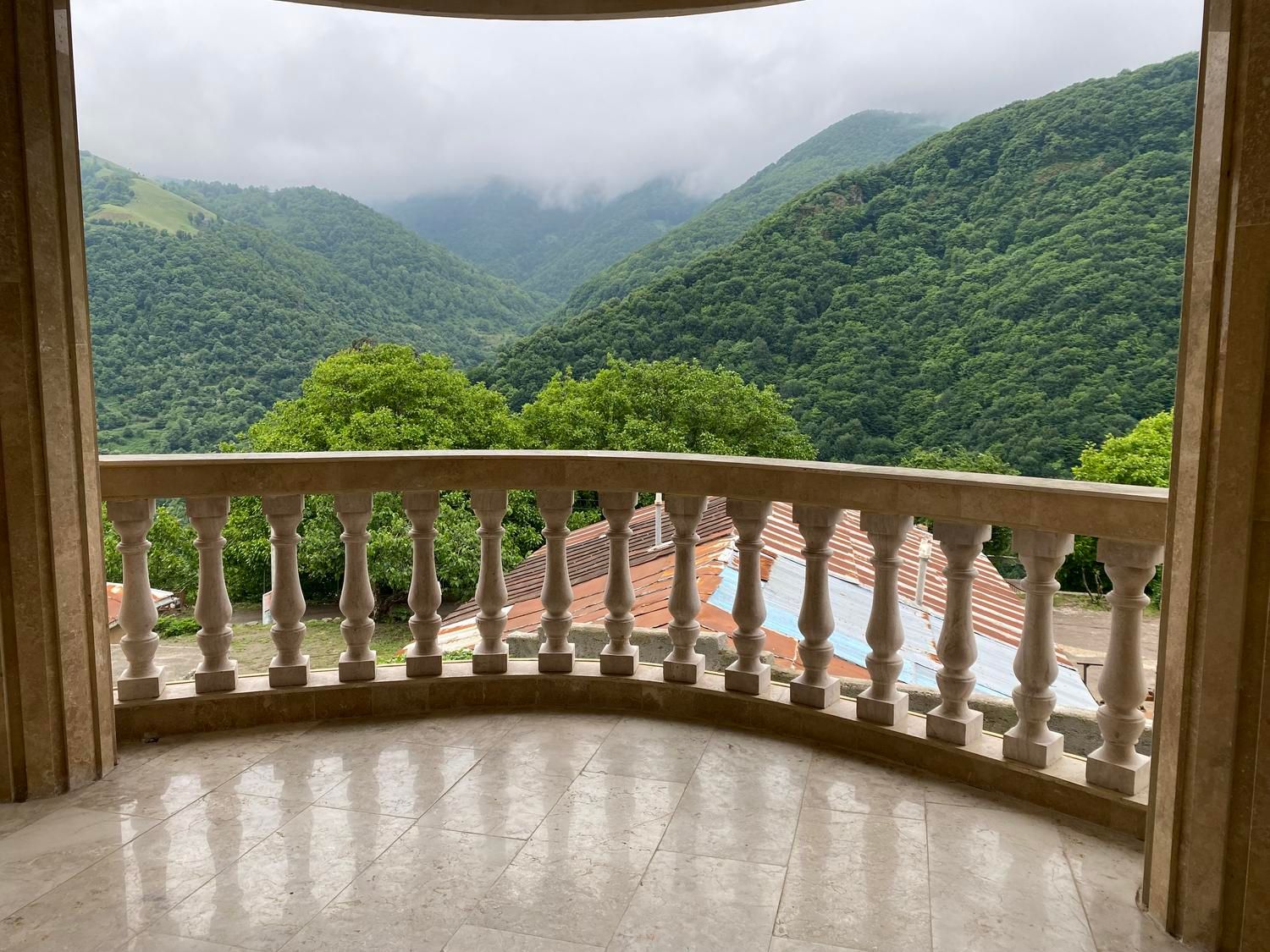 اجاره ویلا سهخوابه در گردنه حیران روستای گیلده|اجارهٔ کوتاهمدت ویلا و باغ|آستارا, |دیوار