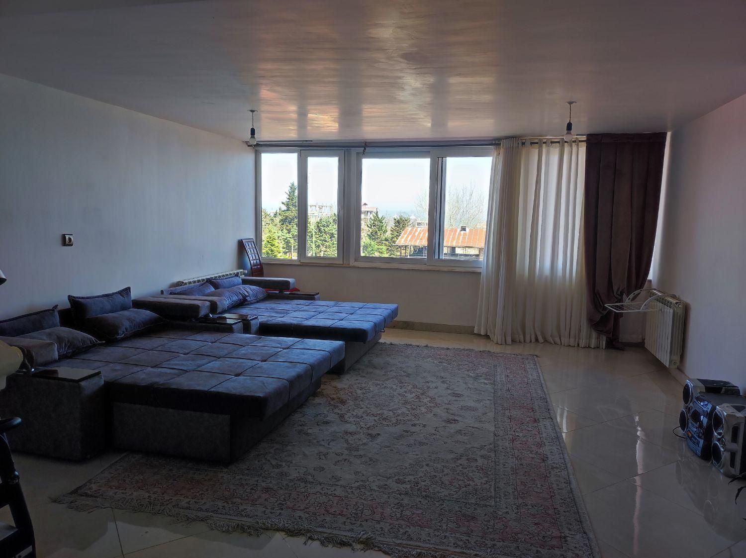 اجاره روزانه آپارتمان ویلایی ۱۱۰ متری حیاط دار|اجارهٔ کوتاهمدت آپارتمان و سوئیت|رودسر, |دیوار