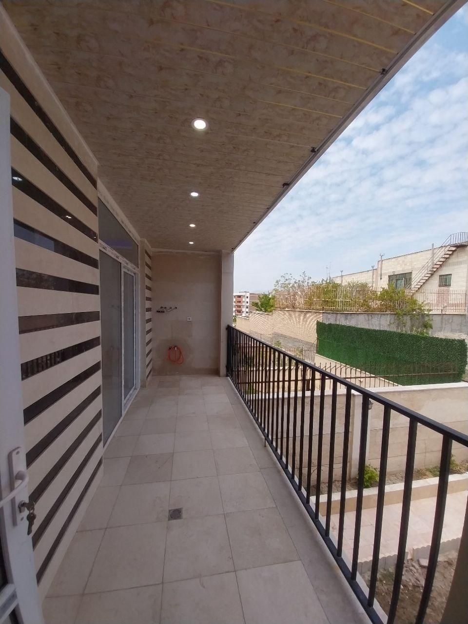 ویلا دو طبقه مجزا بهترین لوکیشن شهر جدید مهستان|فروش خانه و ویلا|هشتگرد, فاز ۱ مهستان|دیوار