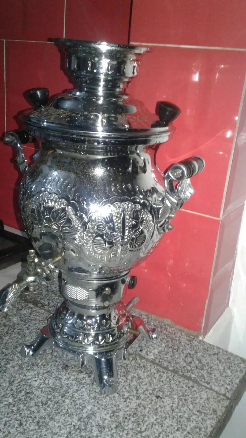 سماورگازی تمیزوسالم فقط شیر ابش سفت شده|سماور، چای‌ساز، قهوه‌ساز|مشهد, شهید آوینی|دیوار