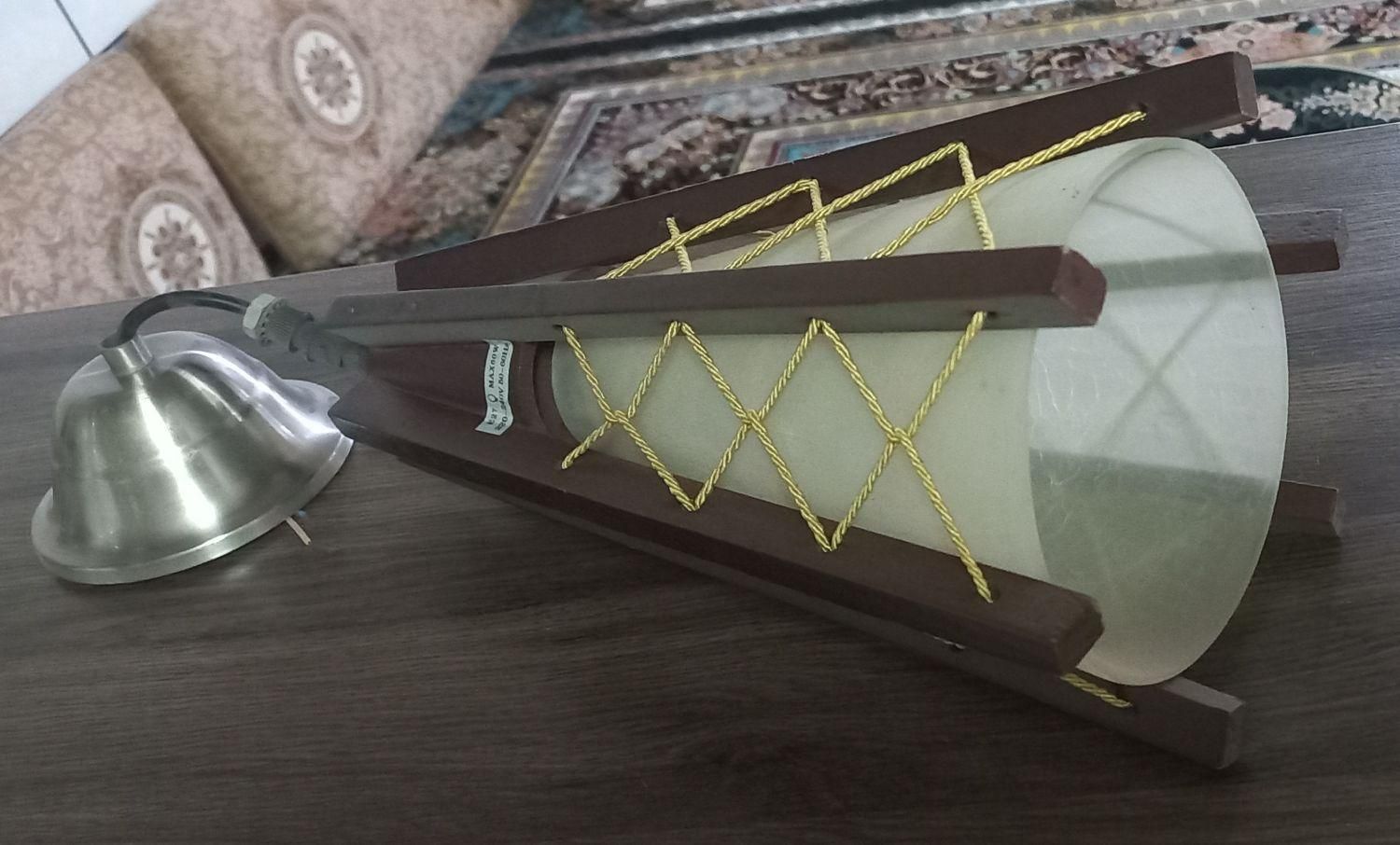 سه عدد لوستر سقفی تک شعله|لوستر و چراغ آویز|شوشتر, |دیوار