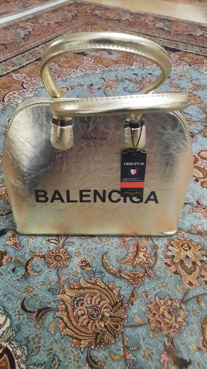 کیف دستی زنانه طلایی BALENCIGA|کیف، کفش، کمربند|تهران, کوی فردوس|دیوار