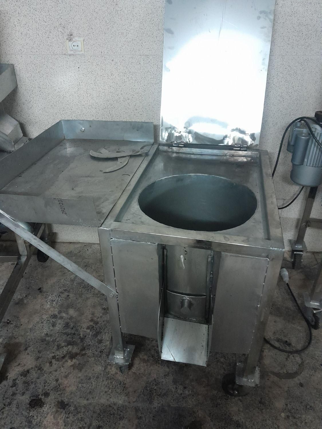 سبزی خردکن خردکن سبزی|ماشین‌آلات صنعتی|یزد, |دیوار