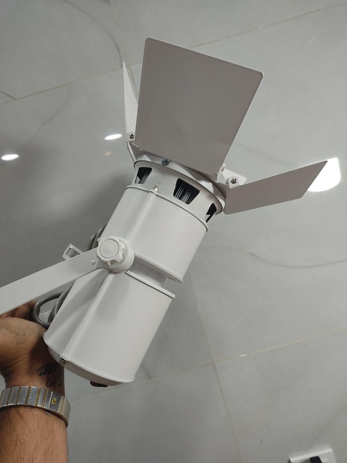 چراغ یووی کارشناسی رنگ خودرو|سیستم صوتی خانگی|تهران, بلورسازی|دیوار