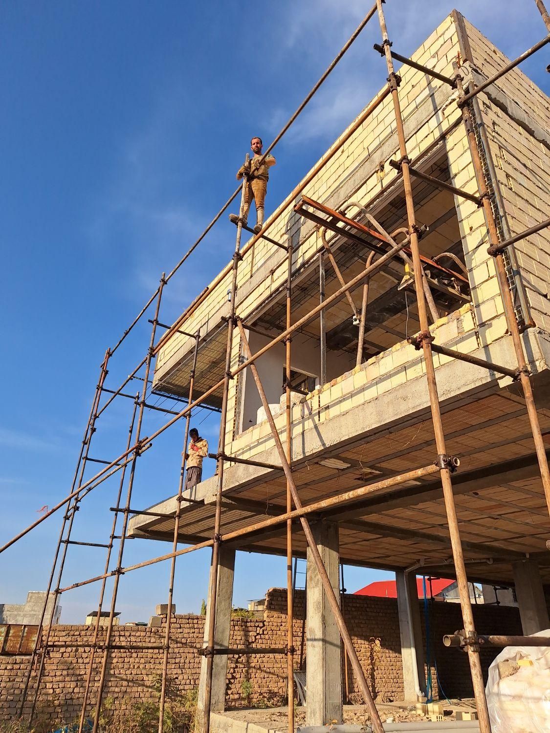 داربست فلزی پوریا نسب هرگونه داربست|خدمات پیشه و مهارت|قزوین, |دیوار