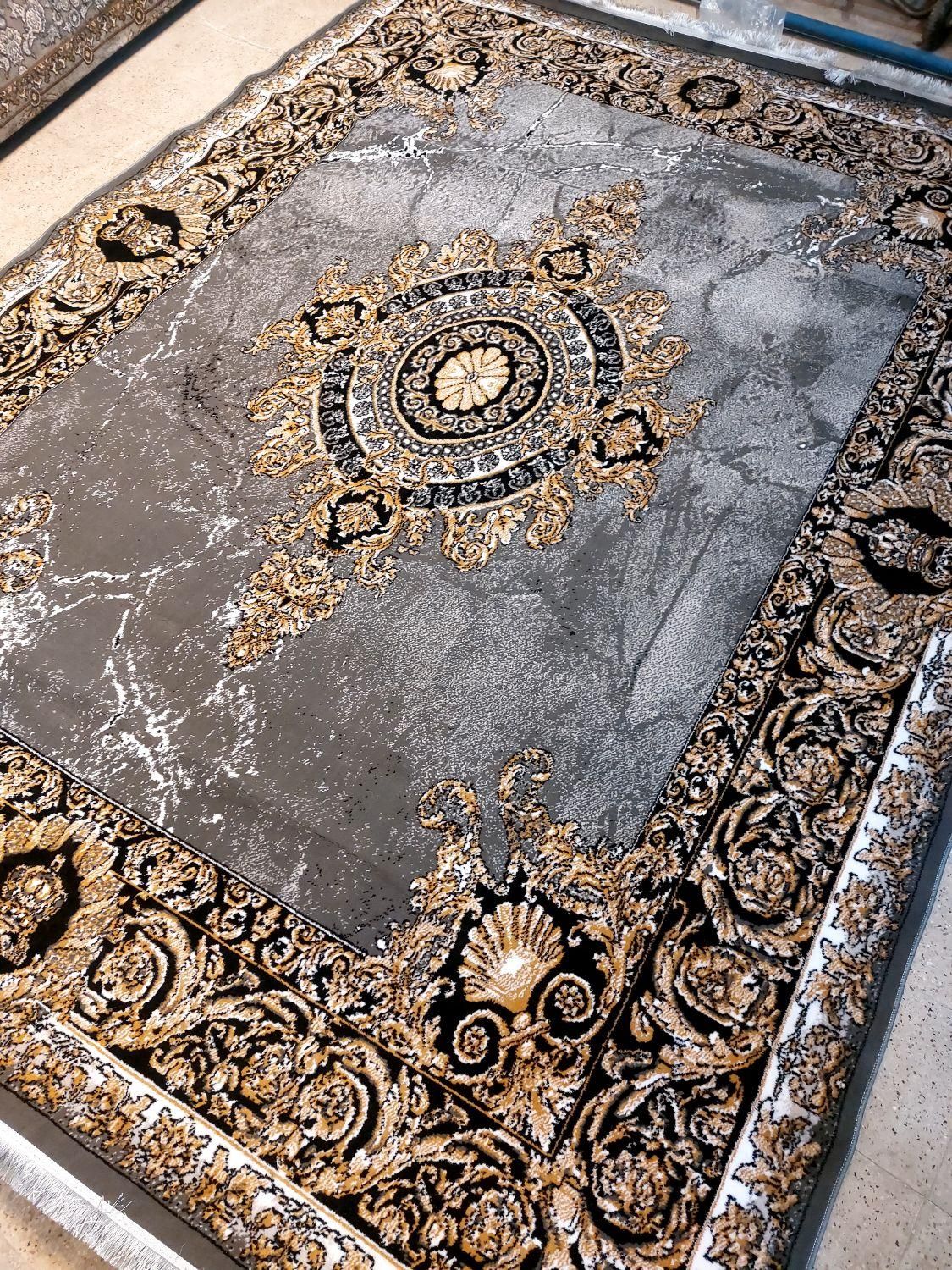 فرش۱۲متری طرح مانلی فیلی ۷۰۰شانه تمام نخ BCF شرکتی|فرش|مشهد, طلاب|دیوار