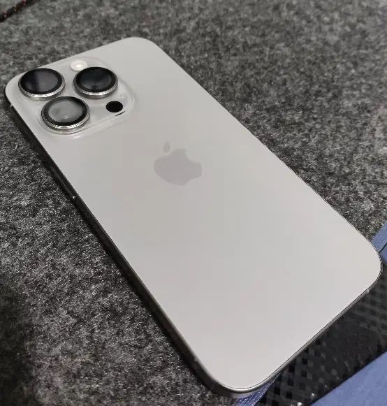اپل iPhone 15 Pro با حافظهٔ ۲۵۶ گیگابایت|موبایل|مشهد, وکیل‌آباد|دیوار