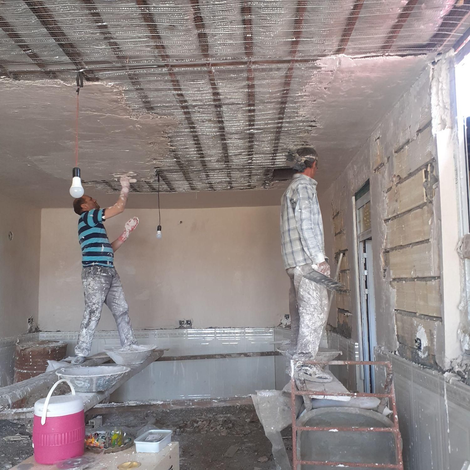 گچ کاری گچگاری سفید کاری لکه گیری|خدمات پیشه و مهارت|زنجان, |دیوار