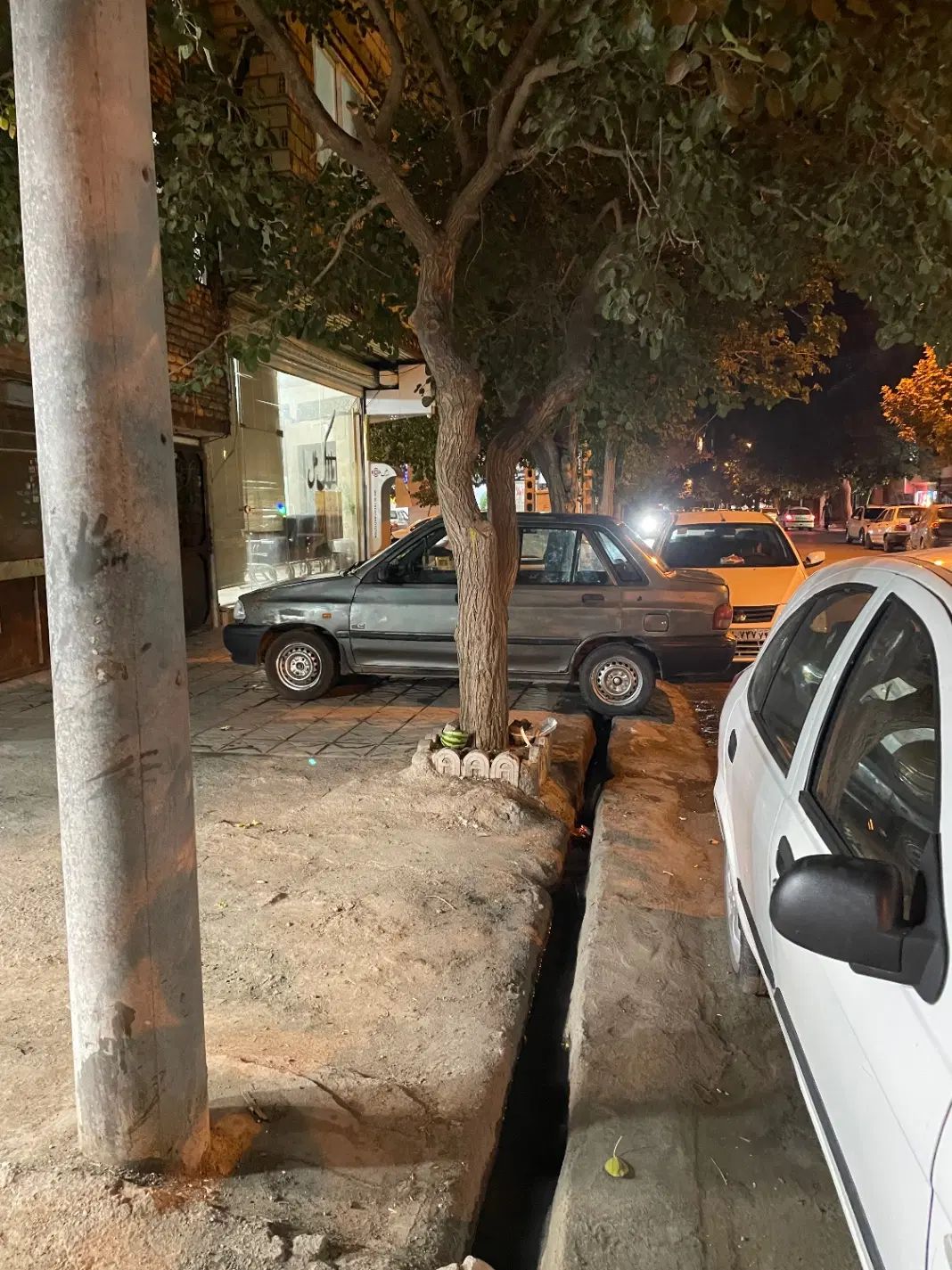 واگذاری اکسسوری بدلیجات لوازم تحریر|بدلیجات|مشهد, خواجه ربیع|دیوار
