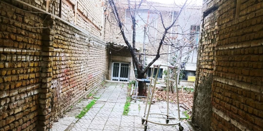 کلنگی اماده ساخت با سند تک برگ گلستان یکم مهر شهر|فروش زمین و ملک کلنگی|کرج, گلستان|دیوار