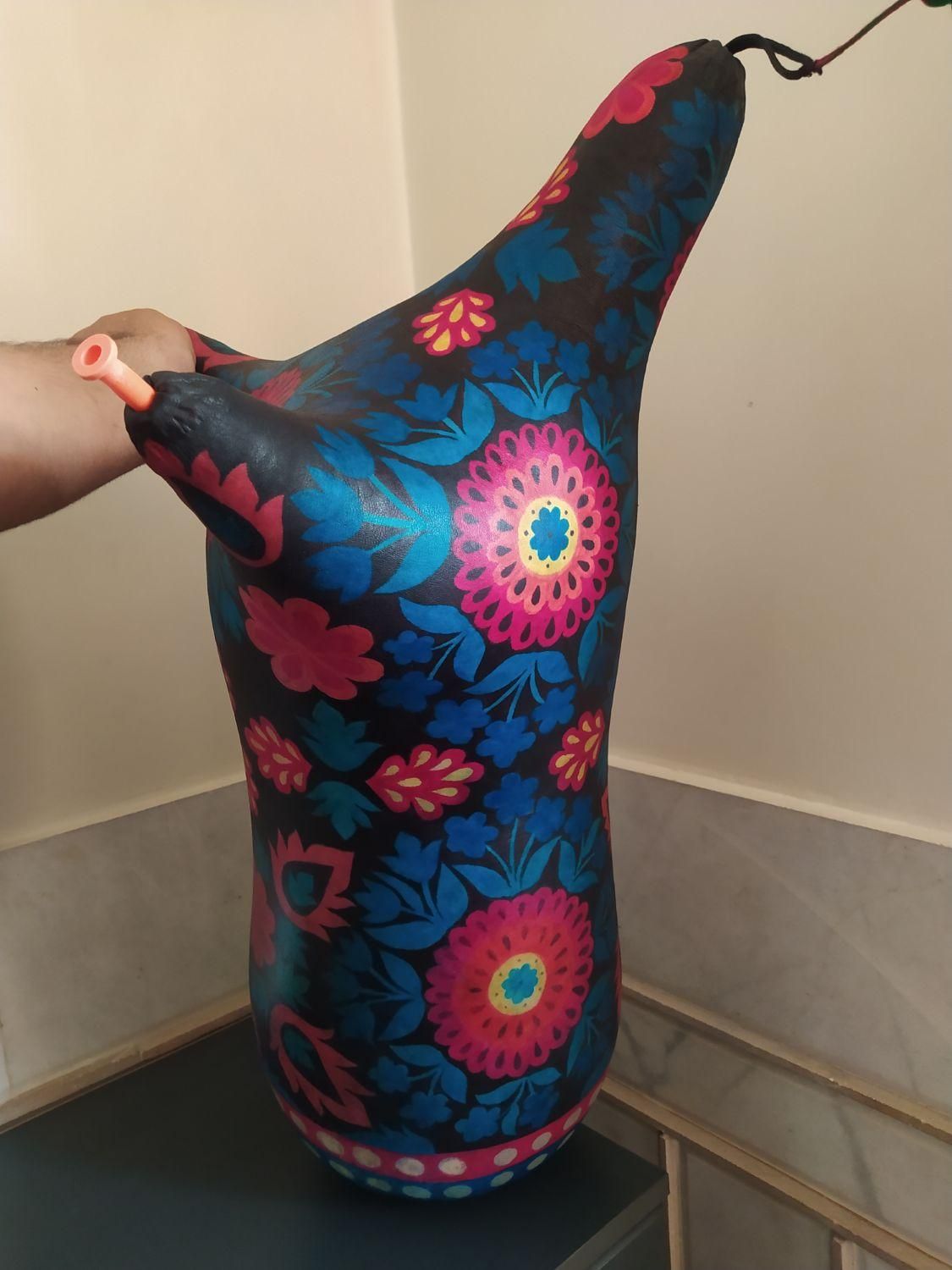 پوست نی انبان|سازهای بادی|اصفهان, آزادان|دیوار