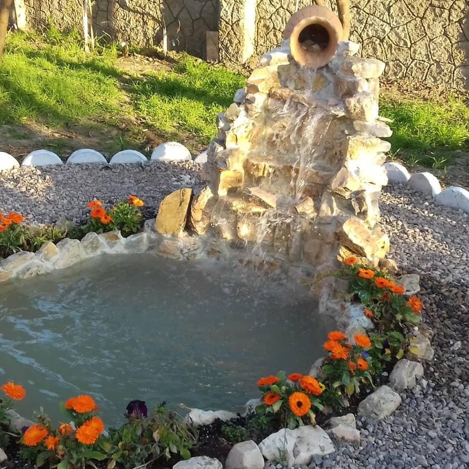 آبنما بتنی و سنگی|مجسمه، تندیس، ماکت|جویبار, |دیوار