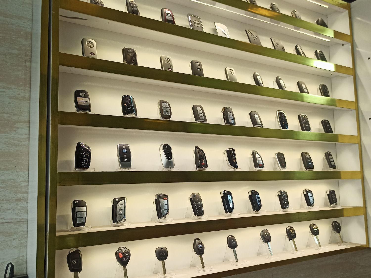 کلید سازی مدرن|خدمات پیشه و مهارت|قرچک, شهرک گلها|دیوار