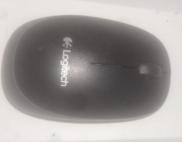 موس بی سیم Logitech مدل m165 اصل در حد نو|قطعات و لوازم جانبی رایانه|اصفهان, شهرک کوثر|دیوار