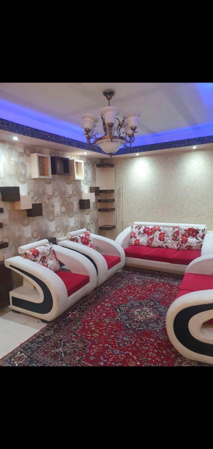 اجاره آپارتمان ۱۰۰ متری الهیه ۲ خوابه طبقه ۴|اجارهٔ آپارتمان|تبریز, |دیوار
