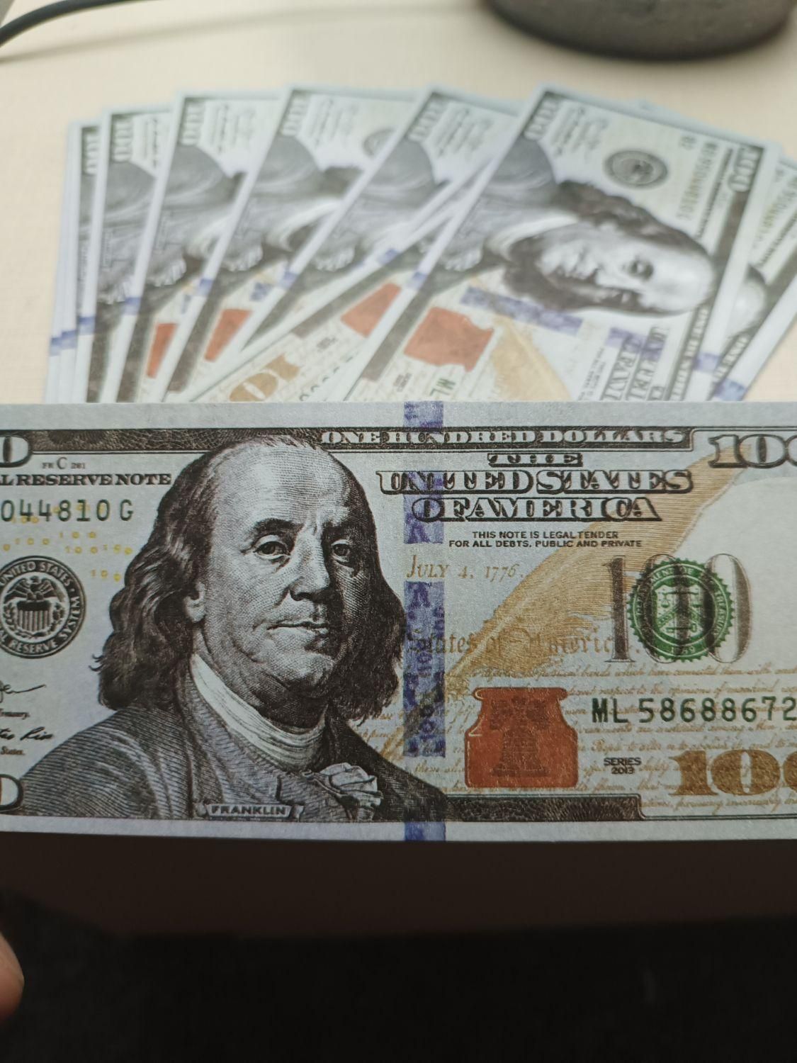 دلار تزئینی تزئینی|کلکسیون سکه، تمبر، اسکناس|اصفهان, ملاصدرا|دیوار